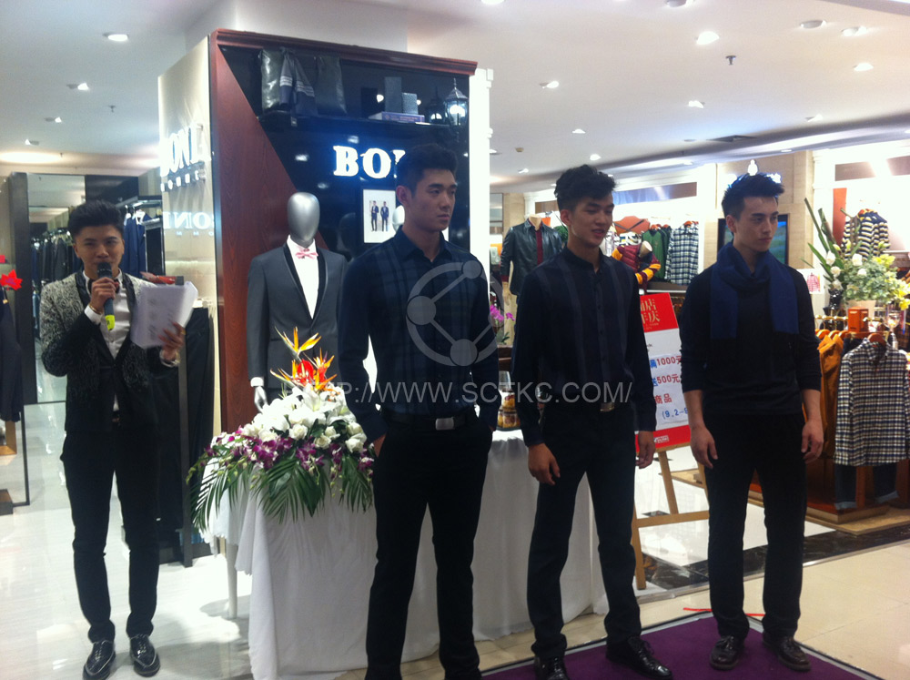 BONI男(nán)裝走秀